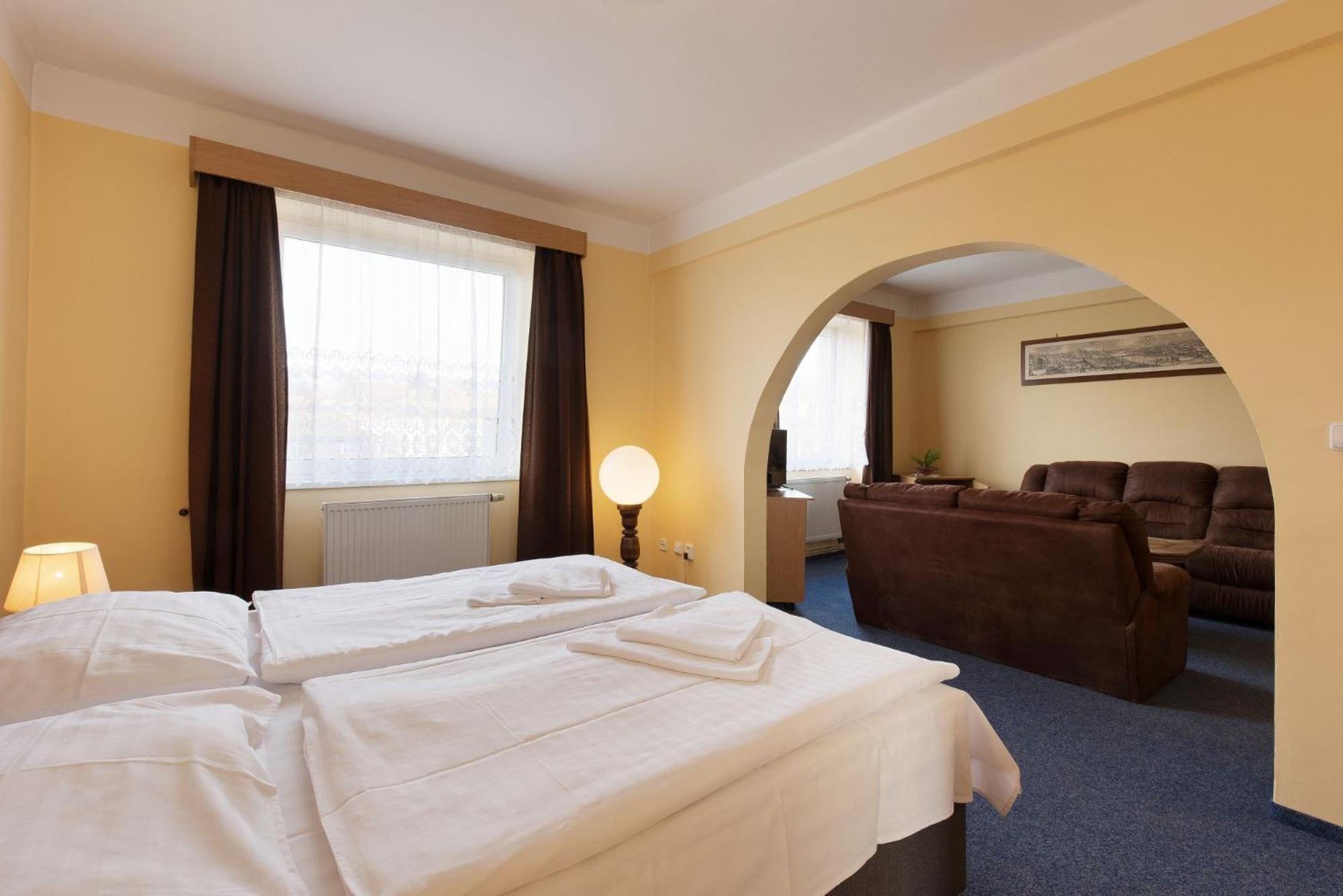 Hotel Belvedere Příbram 외부 사진